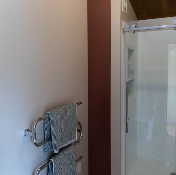 Homewerk finishes bathroom storage